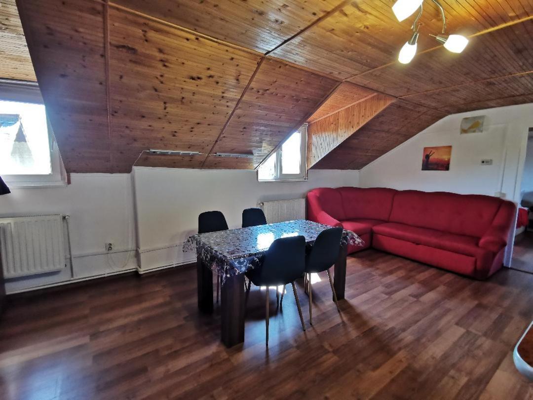 Apartament Casa Carla-Maria Deva Zewnętrze zdjęcie